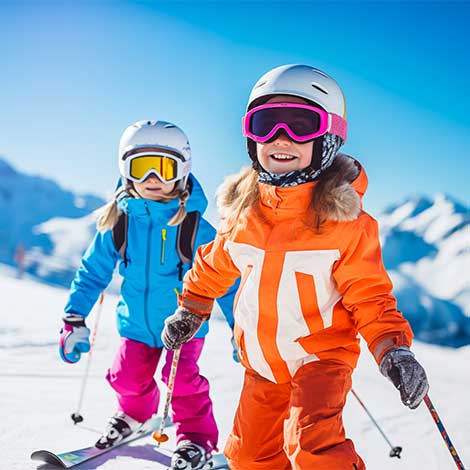 Happy Kids : Les enfants skient gratuitement en janvier à Saint-Lary et Font-Romeu Pyrénées 2000 !